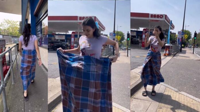 Women Wear Lungi Street Of London